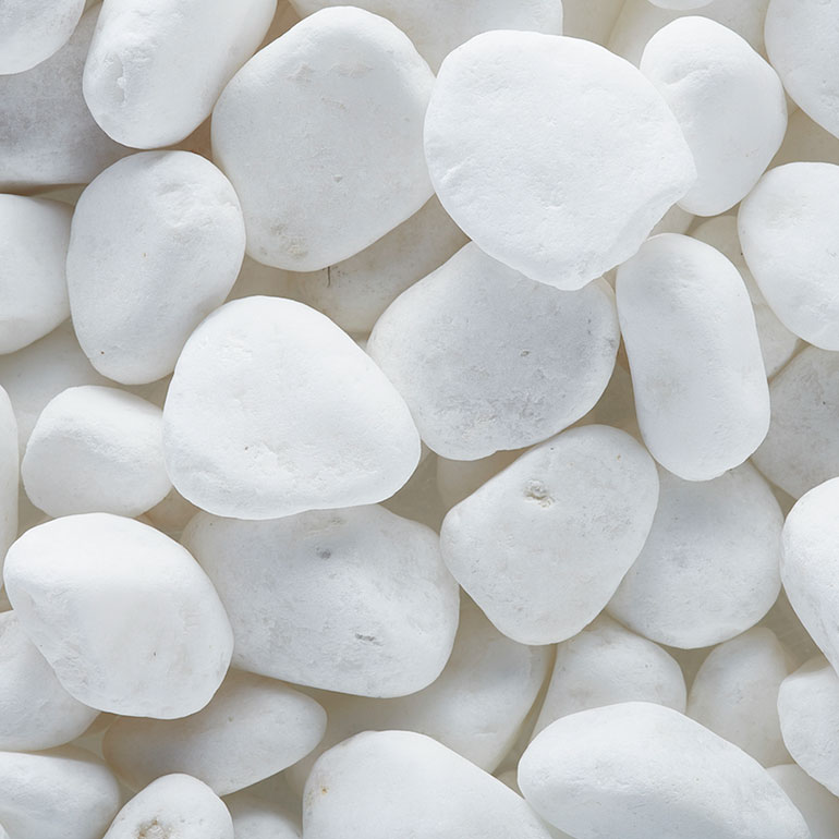 picture of snow white pebbles