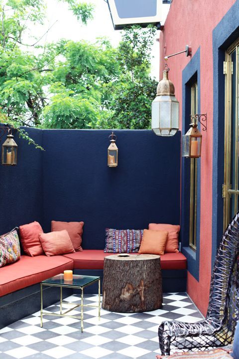 backyard seating area